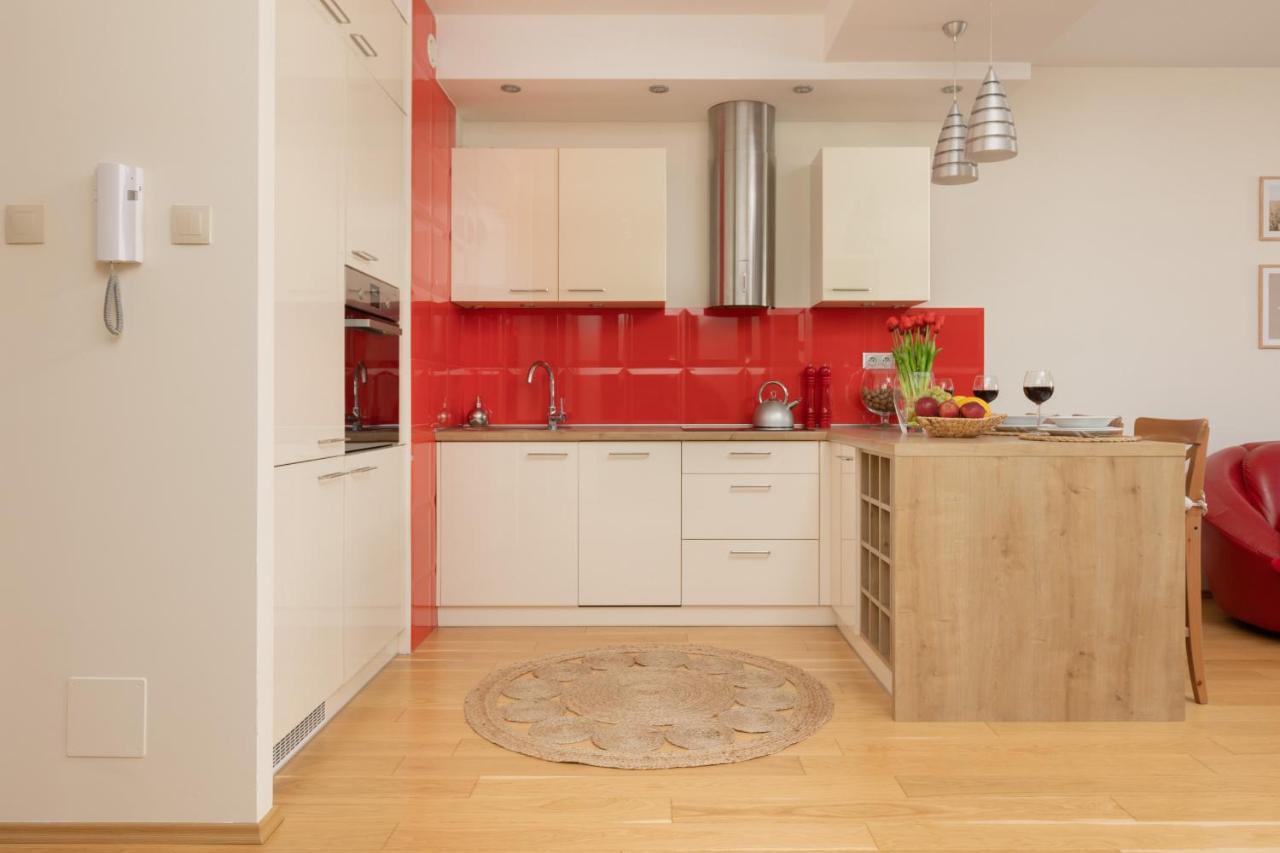 Osiedle Intenso Warszawa Wola By Noclegi Renters ภายนอก รูปภาพ