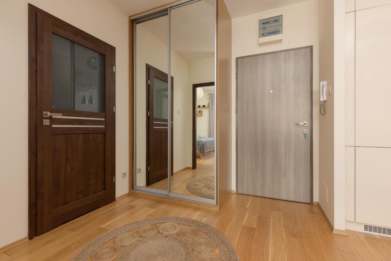 Osiedle Intenso Warszawa Wola By Noclegi Renters ภายนอก รูปภาพ