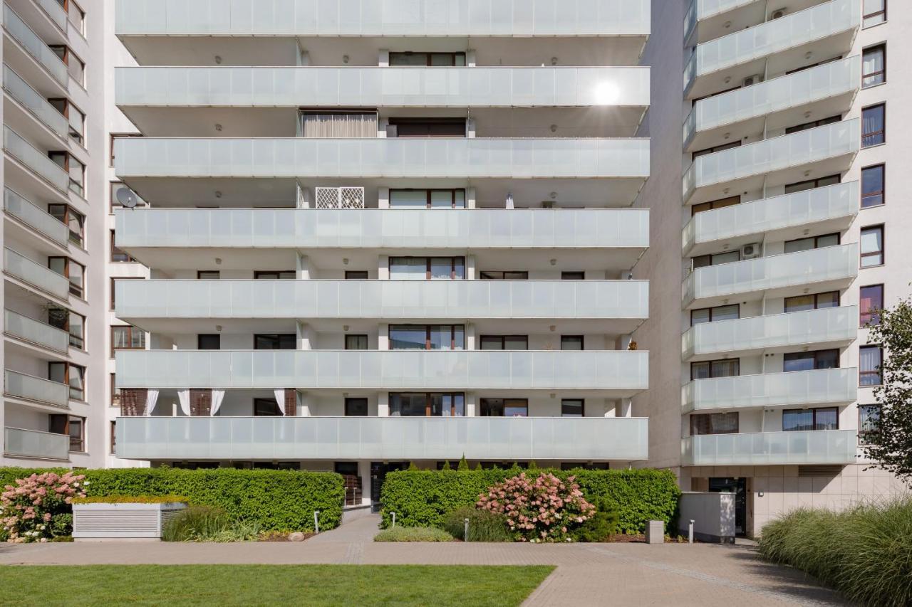 Osiedle Intenso Warszawa Wola By Noclegi Renters ภายนอก รูปภาพ