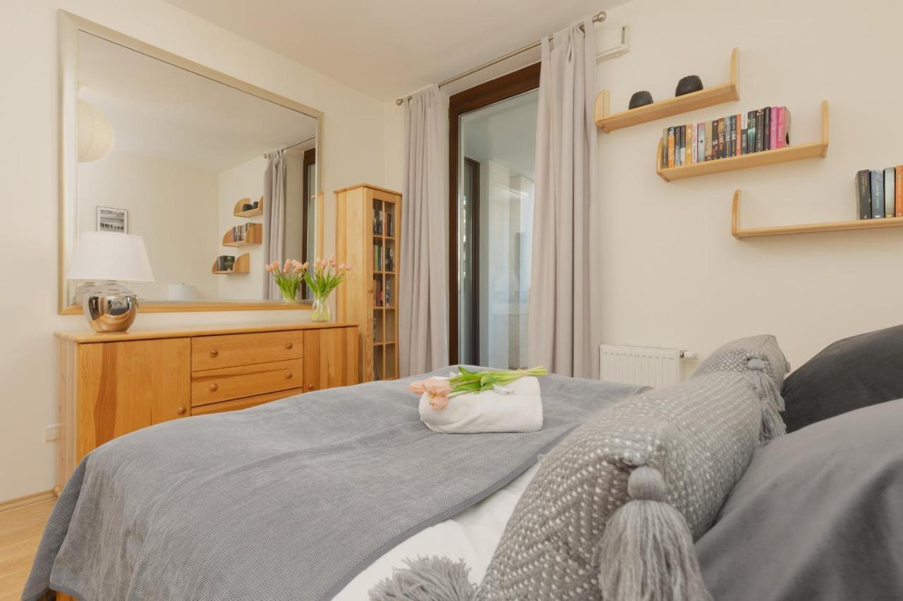 Osiedle Intenso Warszawa Wola By Noclegi Renters ภายนอก รูปภาพ