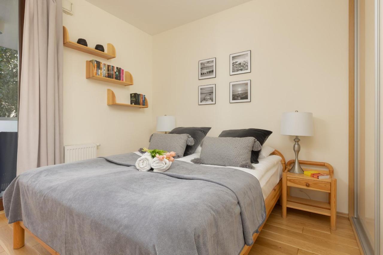 Osiedle Intenso Warszawa Wola By Noclegi Renters ภายนอก รูปภาพ